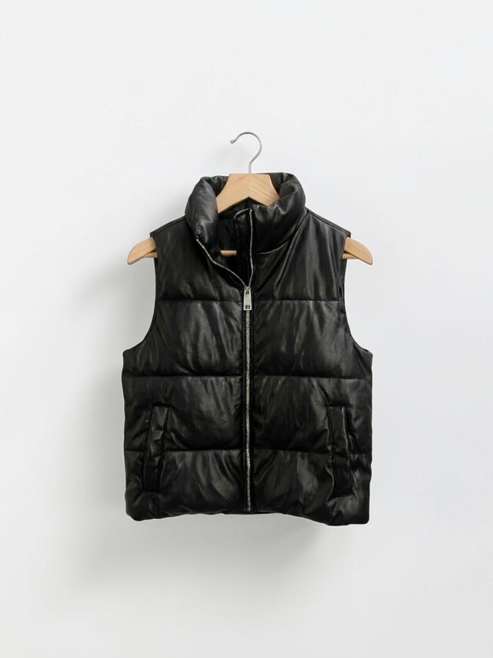 Hollister Puffer Collection Black Oversized Vegan Leather Vest small